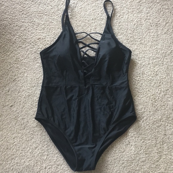 New! Never worn! Sexy plunge monokini - Picture 3 of 5